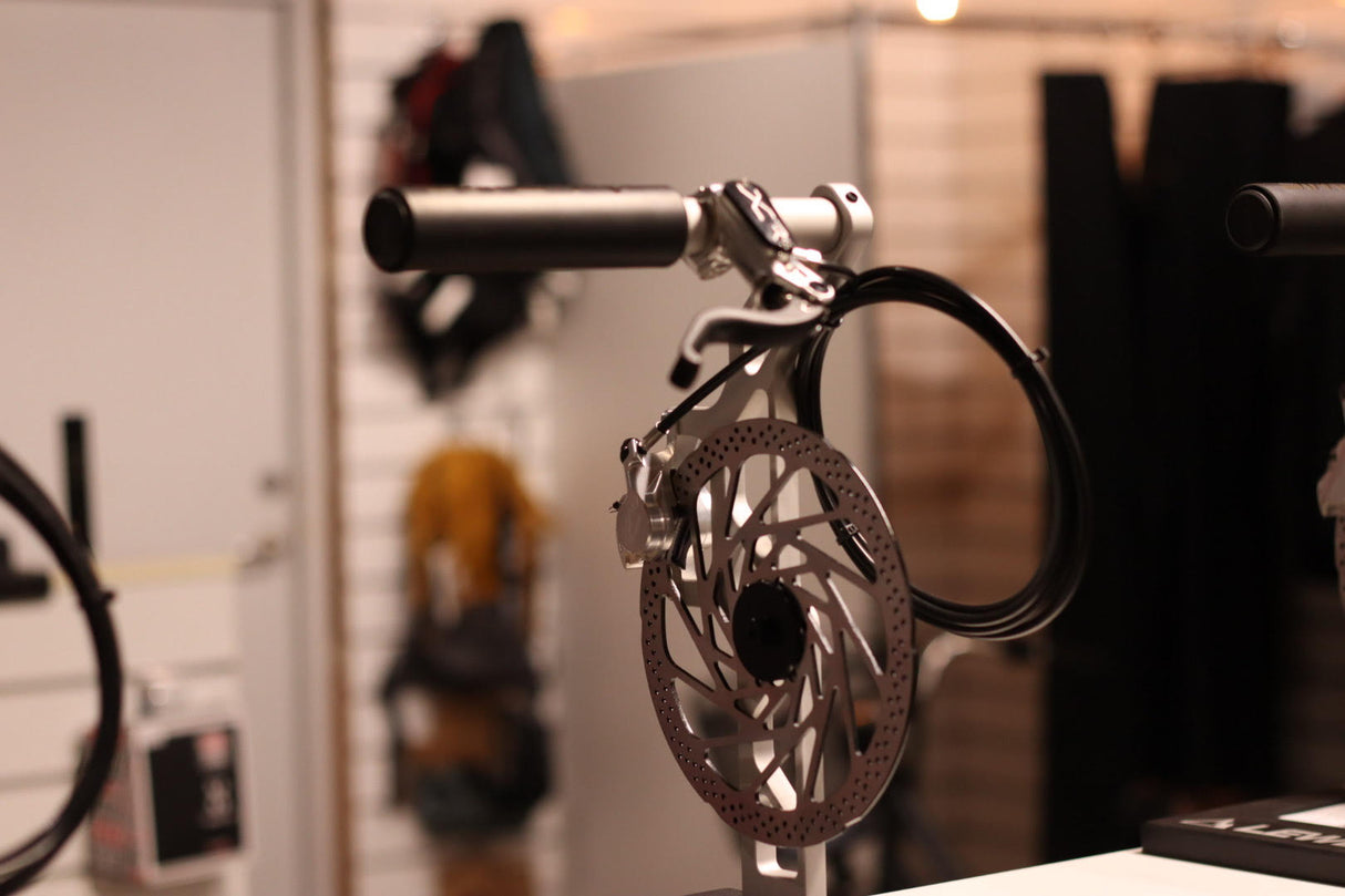 Hope XCR Pro X2 disc brake set